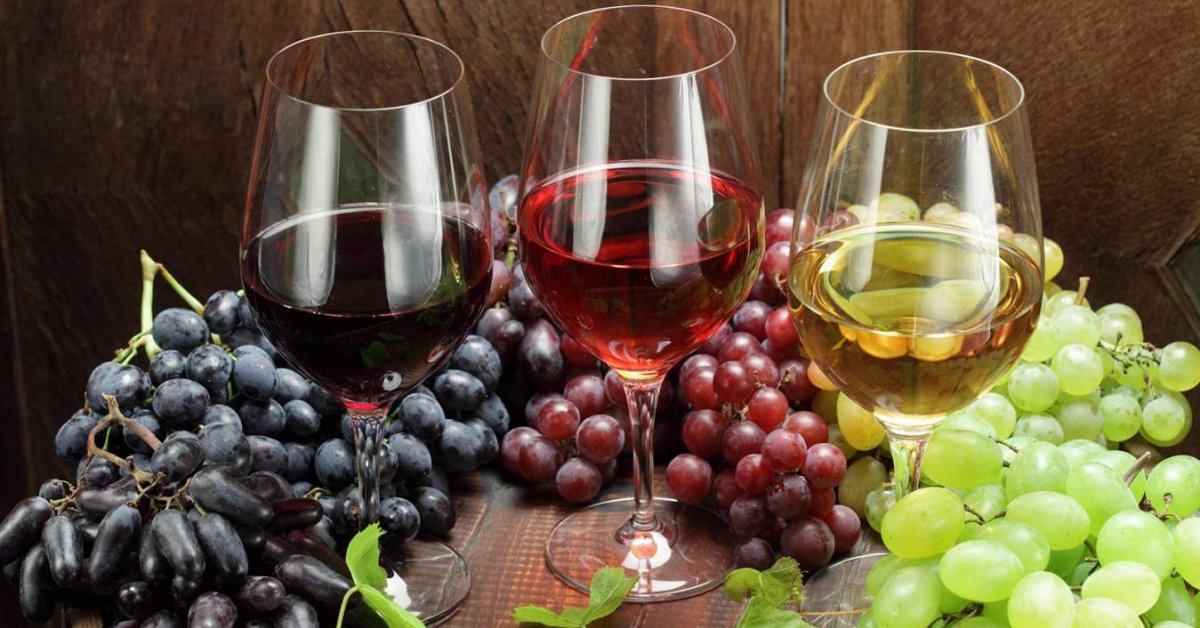 Как сделать домашнее белое вино из винограда